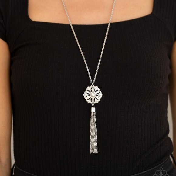 paparazzi | Jewelry | Fine Florals 